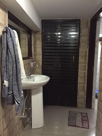 Bathroom in 3 BHK Builder Floor at Panchsheel Vihar – for Rent