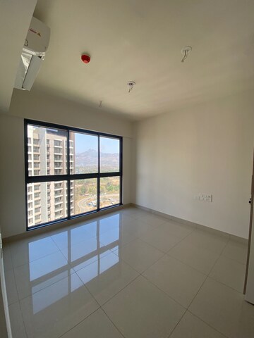 Room in 1 BHK Apartment at Godrej City, Poyanje – for Rent