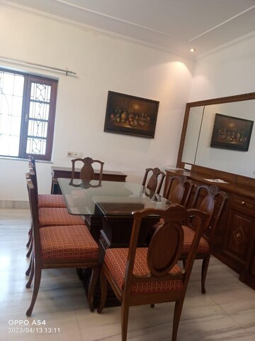 Living Room in 2 BHK Builder Floor at Defence Colony – for Rent
