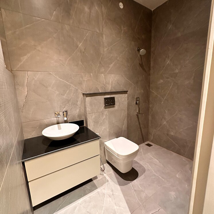 Bathroom, pavitra-luxury-residences 3 Bedroom 1855 Sq.Ft. Apartment In High Ground Zirakpur 8120702