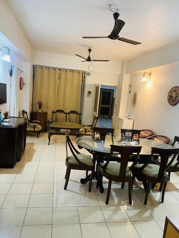 Living Room in 3 BHK Apartment at Uzan Bazar – for Rent