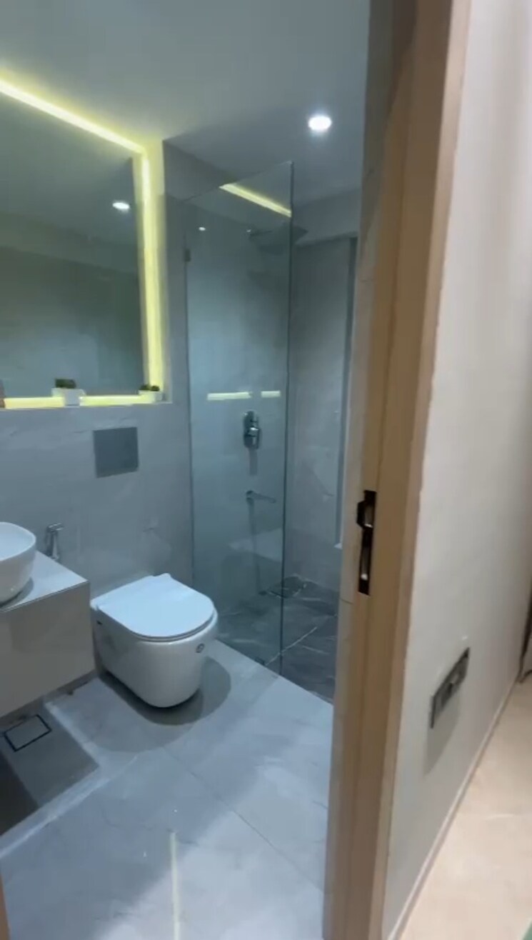 Bathroom, ruparel-panache 2 Bedroom 815 Sq.Ft. Apartment In Santacruz West Mumbai 8120710