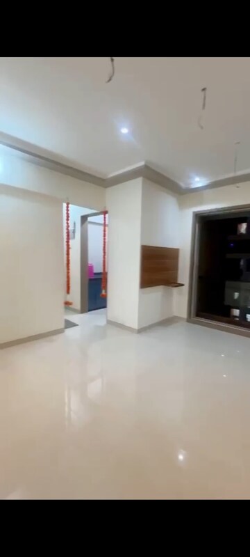 Room in 2 BHK Apartment at Shree Ramdev Ritu Heights, Mira Road – for Rent