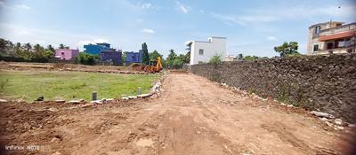 Plot For Sale in Dawar Railway Station Cha