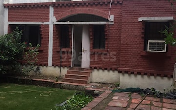 Plot For Sale in RWA Apartments Sector 92, Sector 92