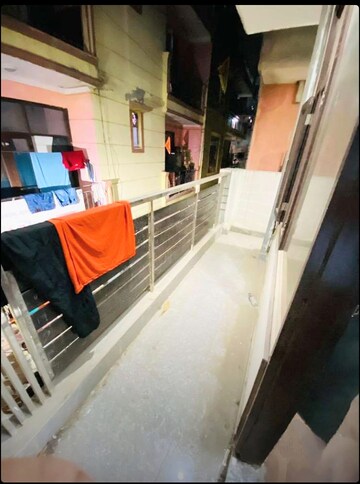 Master Bedroom in 1 BHK Builder Floor at Said Ul Ajaib – for Rent