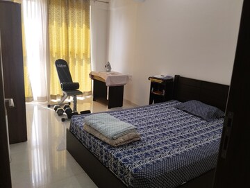 Bedroom in 3 BHK Apartment at Model Colony – for Rent