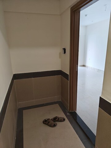 Bathroom in 2 BHK Apartment at Supreme Estia Phase 1, Baner – for Rent
