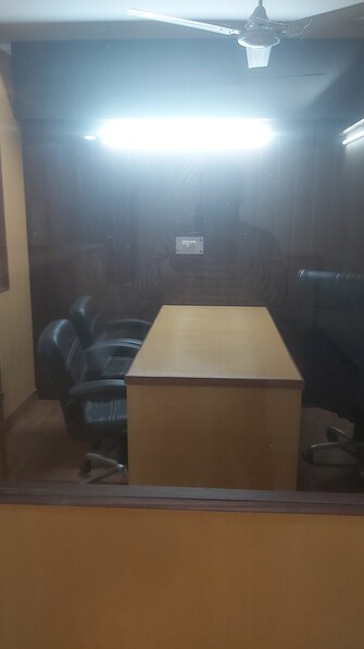 Commercial Office Space 750 Sq.Ft. For Rent in Mayur Vihar Delhi  8120843