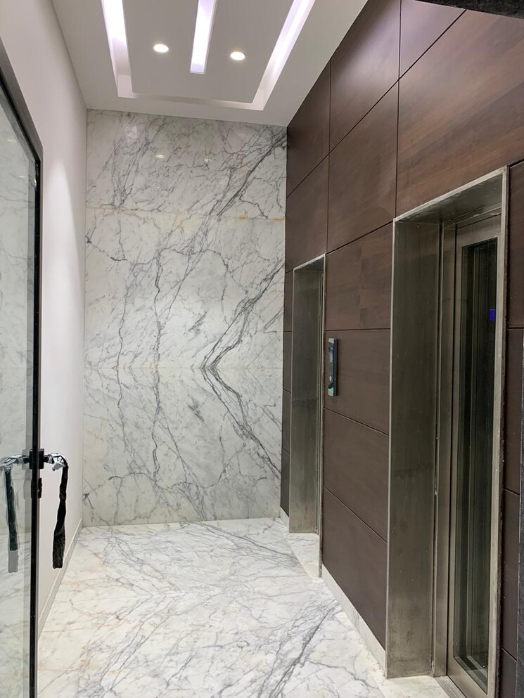 undefined, defence colony Commercial Office Space 2500 Sq.Ft. In Defence Colony Delhi 8120878