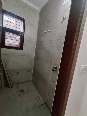 Bathroom in 3 BHK Apartment at Panchkula Urban Estate – for Sale
