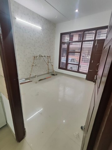 Room in 3 BHK Apartment at Panchkula Urban Estate – for Sale