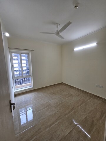Master Bedroom in 3 BHK Apartment at Mahagun Mywoods, Sector 16c Greater Noida – for Sale