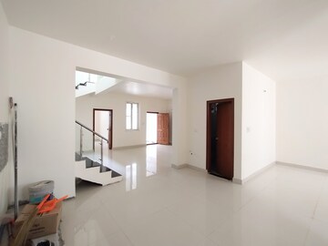 Room in 4 BHK Villa at Mahalakshmi Misty Meadows, Nagondanhalli – for Sale