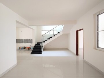 Room in 4 BHK Villa at Mahalakshmi Misty Meadows, Nagondanhalli – for Sale