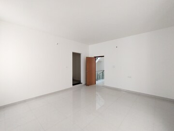 Room in 4 BHK Villa at Mahalakshmi Misty Meadows, Nagondanhalli – for Sale