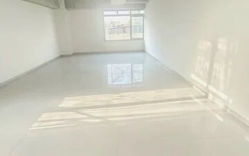 Shop For Rent in Sector 82