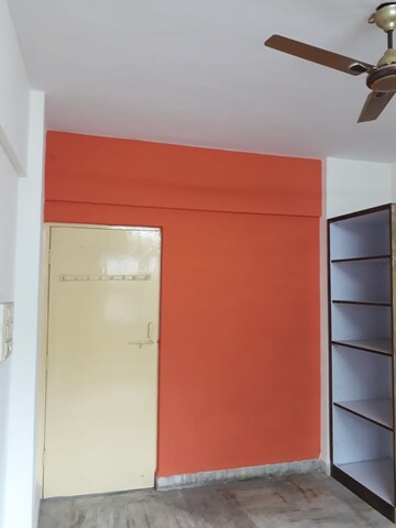 1 BHK Apartment For Rent in Louis Wadi