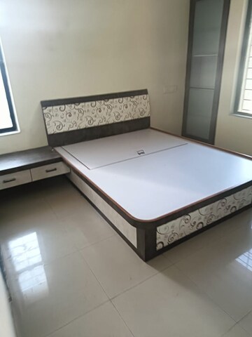 Bedroom in 3 BHK Apartment at Baner – for Rent