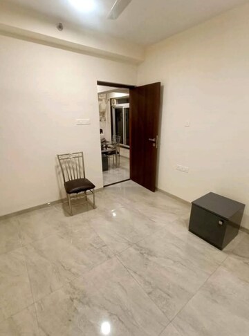 Room in 2 BHK Apartment at Thank God Building, Chembur – for Rent