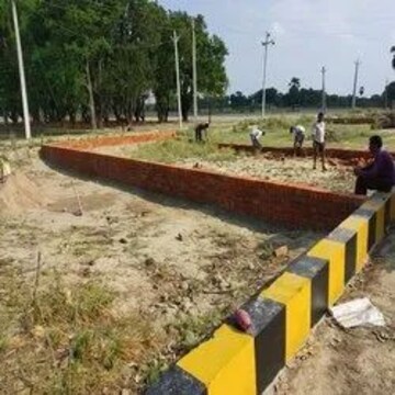  Plot For Sale in Sikandrabad