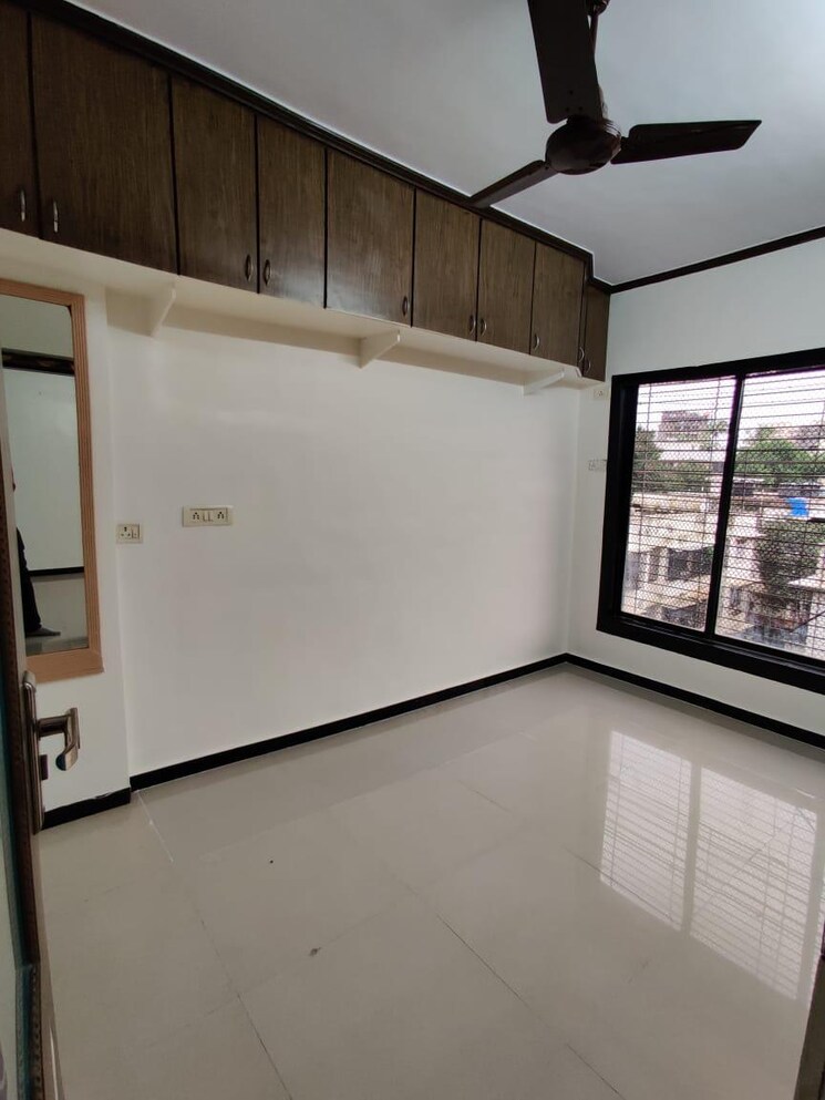 Room, sector 3 pushpak nagar 2 Bedroom 665 Sq.Ft. Apartment In Sector 3 Pushpak Nagar Navi Mumbai 8121111