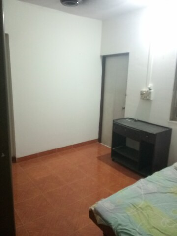 Room in 1 BHK Apartment at Piramal Nagar CHS, Goregaon West – for Rent