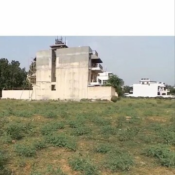  Plot For Sale in Sikandrabad