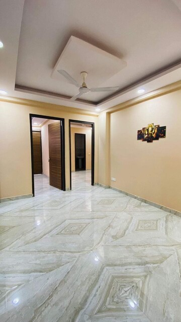 Living Room in 2 BHK Builder Floor at Chattarpur – for Rent