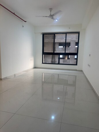 2 BHK Apartment For Rent in Sunteck Avenue 2 Goregaon West Mumbai  8121194