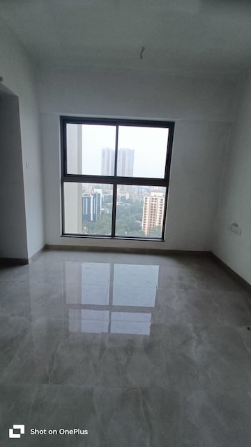 Room in 2 BHK Apartment at Sheth Irene, Malad West – for Rent