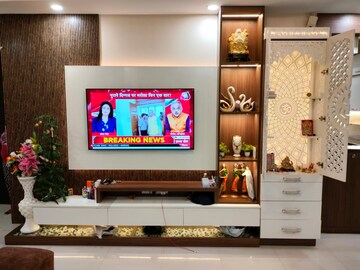Furnished Amenities in 2 BHK Apartment at Mahagun Mirabella, Sector 79 – for Rent