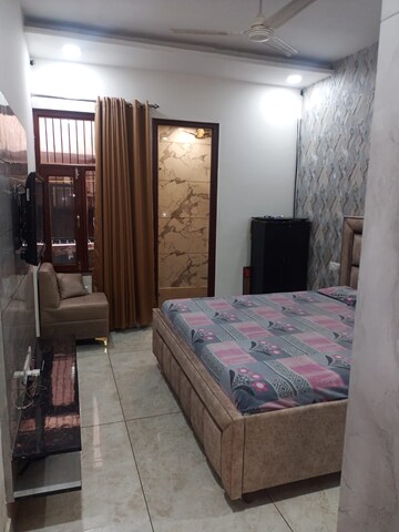 Bedroom in 3 BHK Apartment at Peer Mucchalla – for Rent
