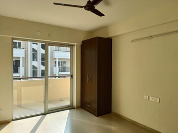 3 BHK Apartment For Rent in Sushma Valencia, International Airport Road