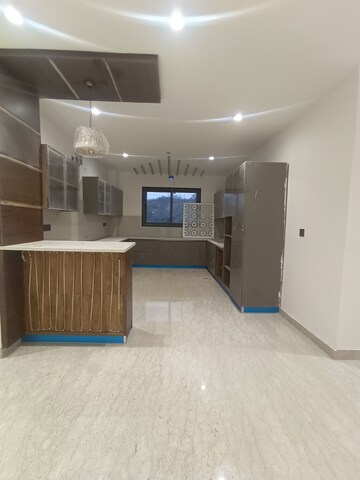 Living Room in 4 BHK Builder Floor at Srishti Greenfield Homes, Green Fields Colony – for Sale