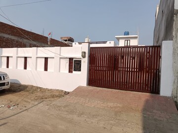 2 BHK Independent House – Exterior View View at Jankipuram Extension - for Rent
