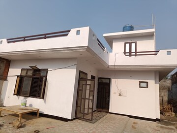 2 BHK Independent House – Exterior View View at Jankipuram Extension - for Rent