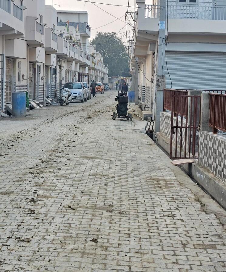 Exterior View, madhuban-enclave  70 Sq.Yd. Plot In Khera Dhrampura Greater Noida 8121340