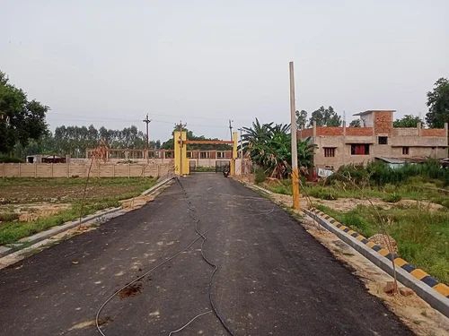 Plot For Sale in Dawar Railway Station Cha
