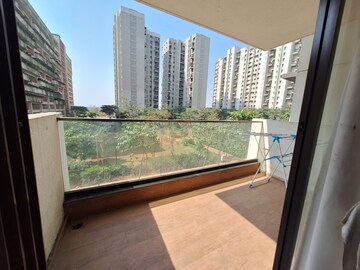 Bedroom in 3 BHK Apartment at Lodha Lakeshore Greens, Dombivli East – for Rent