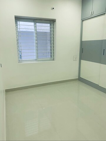 Room in 3 BHK Apartment at Prestige Tranquil, Kokapet – for Rent