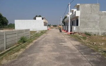 Plot For Sale in Sikandrabad