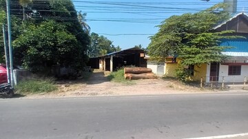  Land – Exterior View View at Kundannoor - for Rent