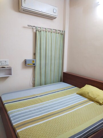 Bedroom in 1 RK Villa at Wazirganj – for Rent