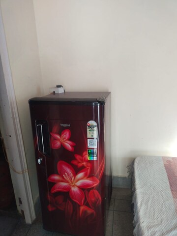 Furnished Amenities in 1 RK Villa at Wazirganj – for Rent