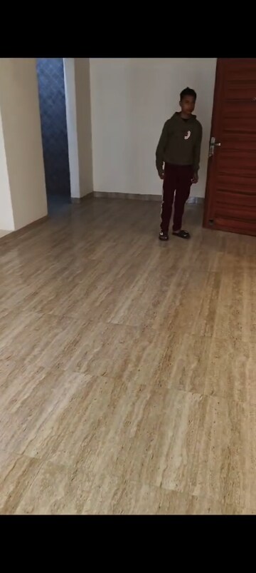 Room in 2 BHK Builder Floor at Palam Vihar Residents Association, Palam Vihar – for Rent