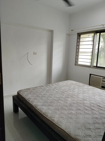 Bedroom in 4 BHK Apartment at SD Astron Tower, Kandivali East – for Sale