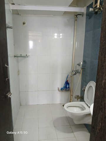 Bathroom in 4 BHK Apartment at Sunteck Signia High, Borivali East – for Sale