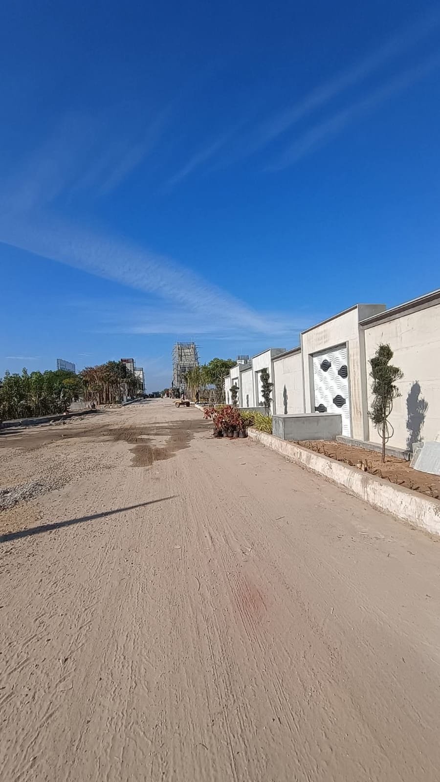 Plot For Sale in Manglam World City 