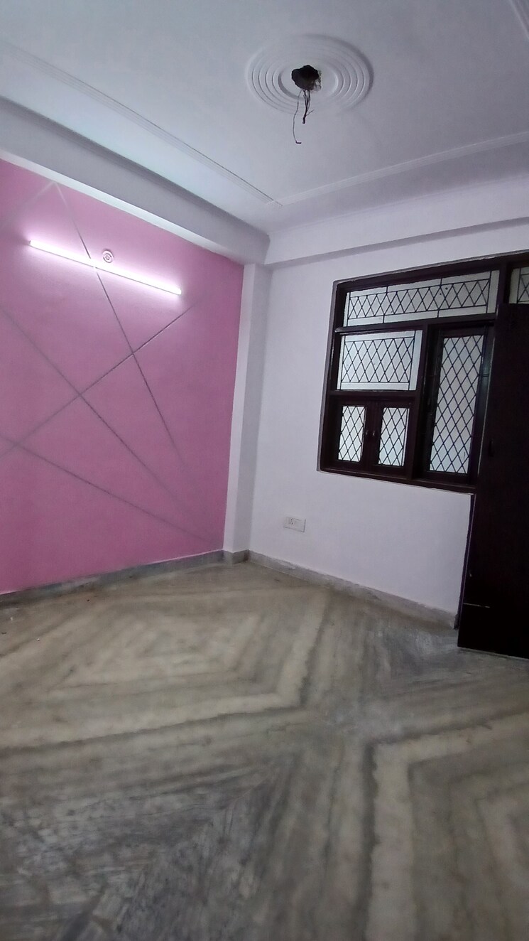 Bedroom, jogabai extension 2 Bedroom 450 Sq.Ft. Apartment In Jogabai Extension Delhi 8121610